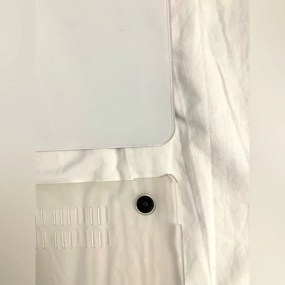 Purple Marble MacBook Pro Case, Snap - Picture 8 of 9